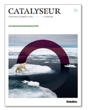 Capot avant du catalyseur montrant un ours polaire sur un iceberg