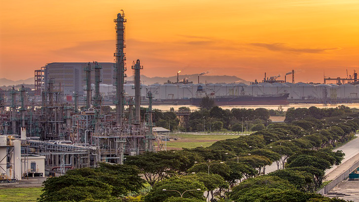 5 ways energy and chemical companies are lowering carbon emissions in Singapore