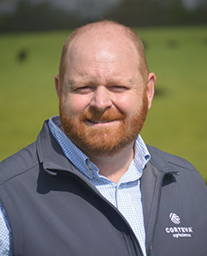 Meet the author - Scott Flynn